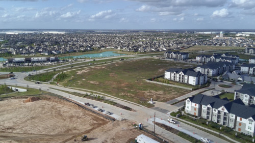 HEB Jordan Ranch - by Cross Roads Concrete Services