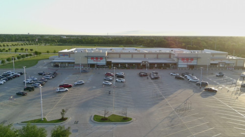 Jones Crossing H-E-B - by Cross Roads Concrete Services